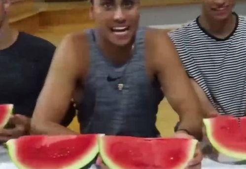 韩国人中国吃瓜视频