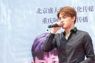 校长张驰吃瓜视频大全在线观看,趣味校园生活瞬间回顾