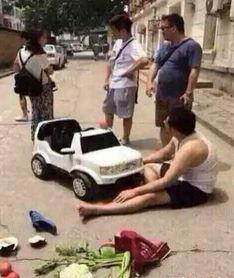 碰瓷吃瓜大哥视频,一场网络热传视频引发的全民热议