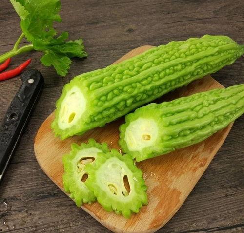 茄瓜吃有什么功效呢视频,茄瓜吃有什么功效？揭秘健康益处一览